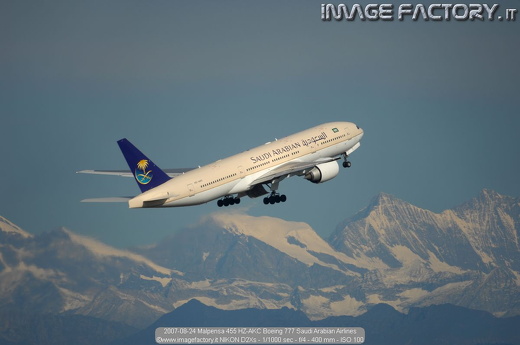 2007-08-24 Malpensa 455 HZ-AKC Boeing 777 Saudi Arabian Airlines
